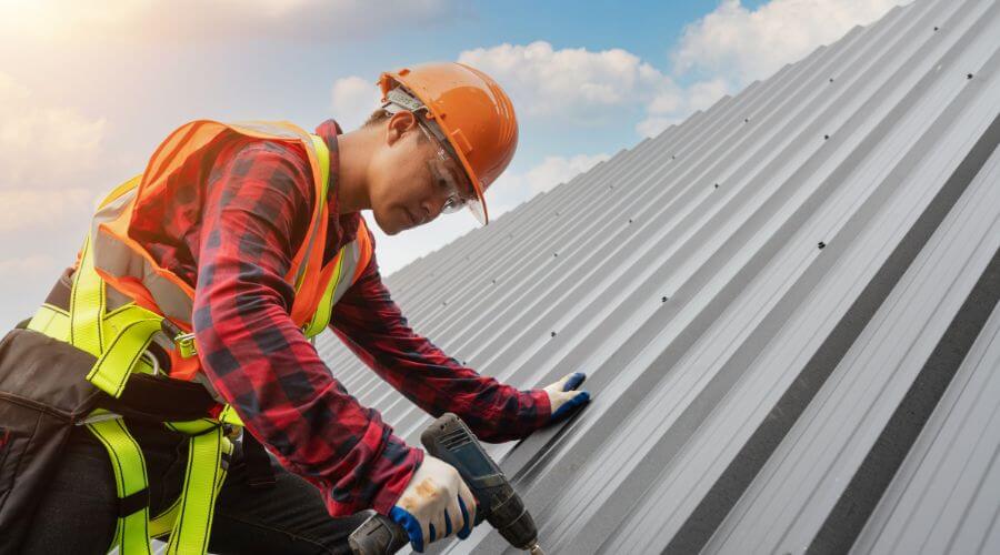 GAF certified roofer in Somerset Center, MI
